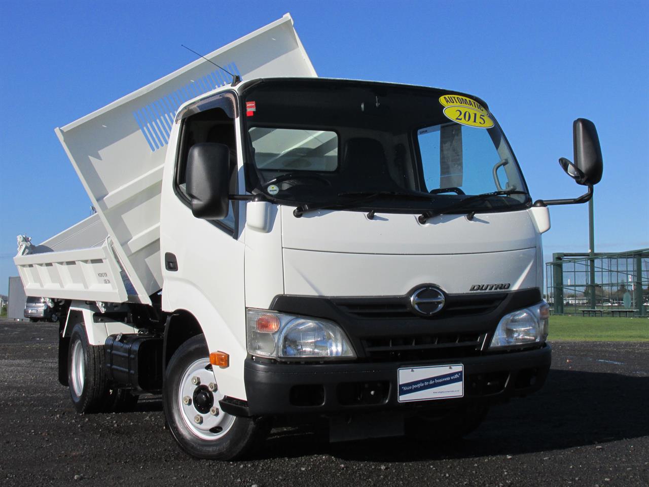 2015 Hino Dutro