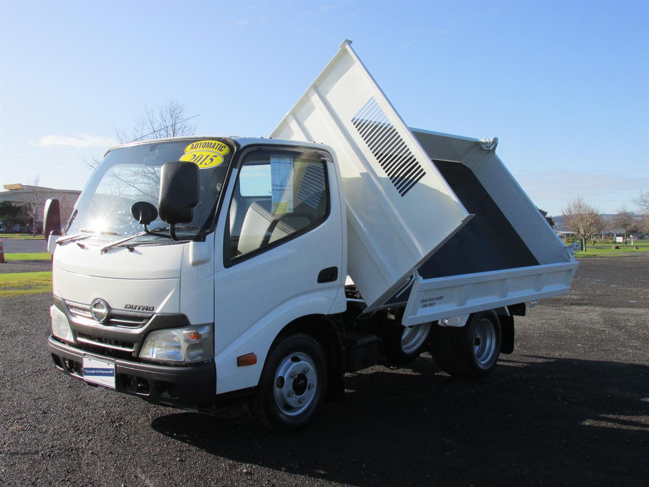 2015 Hino Dutro