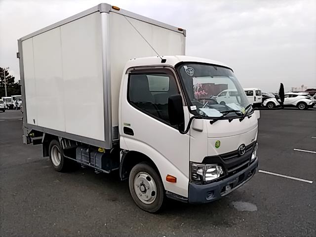 2017 Toyota Dyna