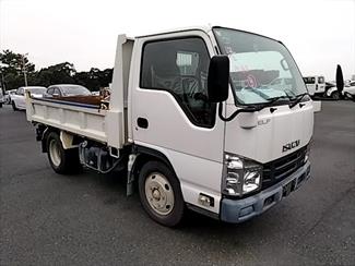 2017 Isuzu Elf - Thumbnail