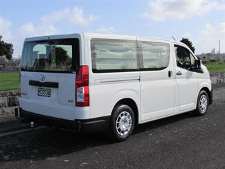 2019 Toyota Hiace - Thumbnail