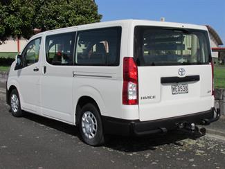 2019 Toyota Hiace - Thumbnail