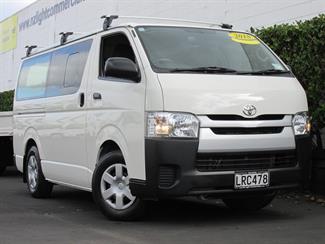 2018 Toyota Hiace - Thumbnail