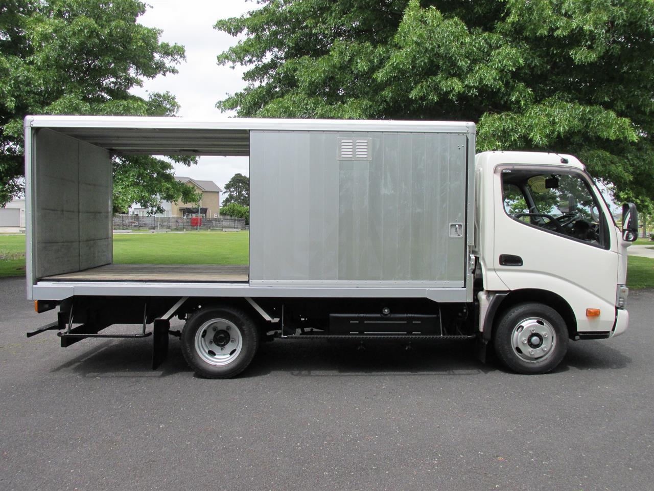 2018 Toyota Dyna